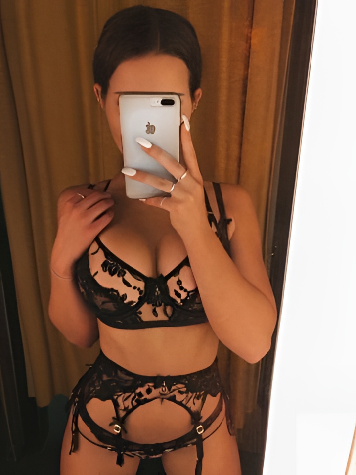 Сабина привлекальеная девушка из Люберец цена от 5000 руб