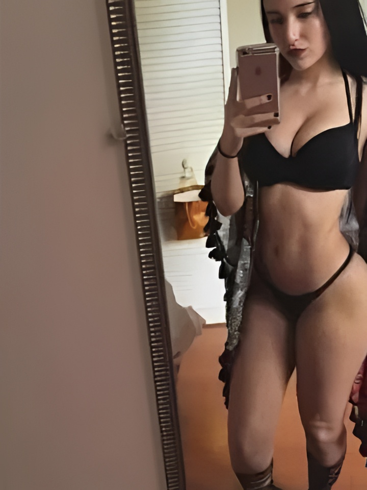 Индивидуалка Влада, доступна для личного знакомства от 1500 руб