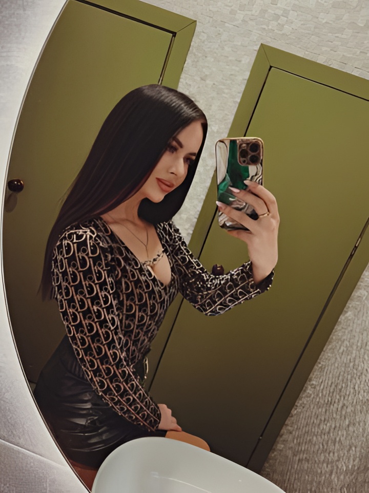 Юлия привлекальеная девушка из Люберец цена от 3000 руб