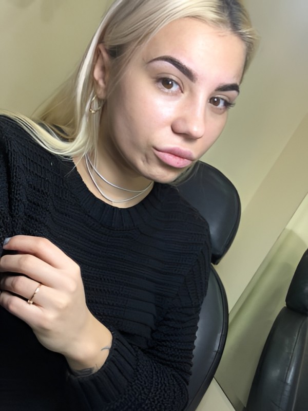 Арина привлекательная девушка из Люберец цена от 3000 руб