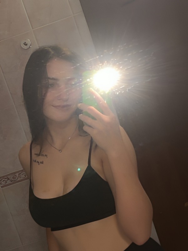 Богдана привлекательная девушка из Люберец цена от 1500 руб