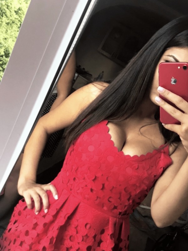 Аксинья привлекательная девушка из Люберец цена от 3000 руб