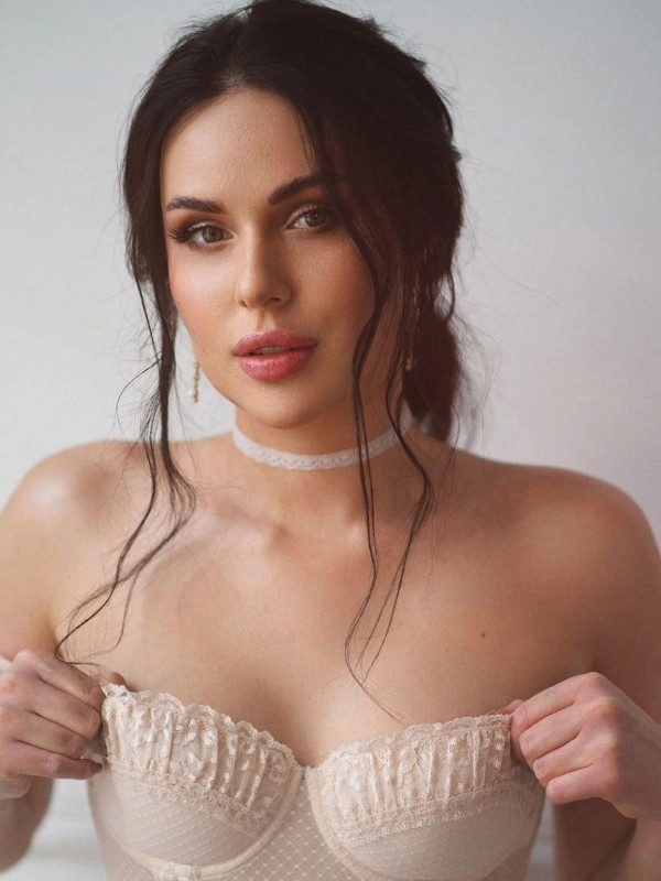 Светлана привлекательная девушка из Люберец цена от 7000 руб